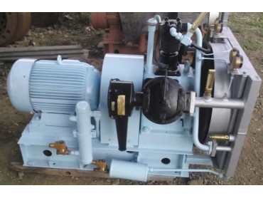 Main Air Compressor